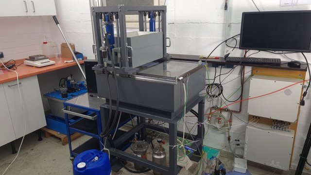 Permeability test stand